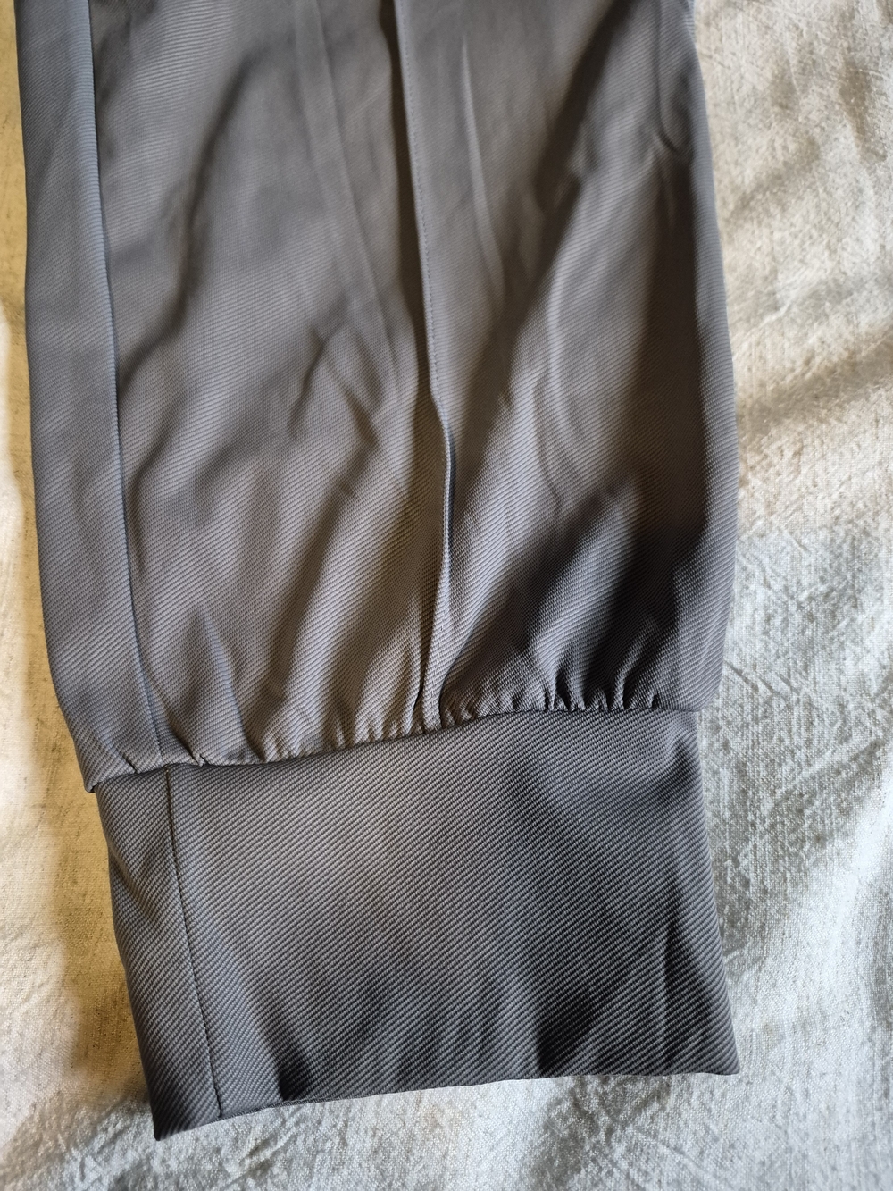 High Waisted Drawstring Quick Dry Yoga Joggers with Pockets-UPF40+ - Picture 2 of 8